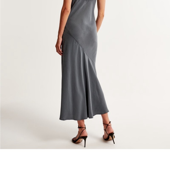 NWT Abercrombie High Neck Maxi dress - Picture 4 of 8